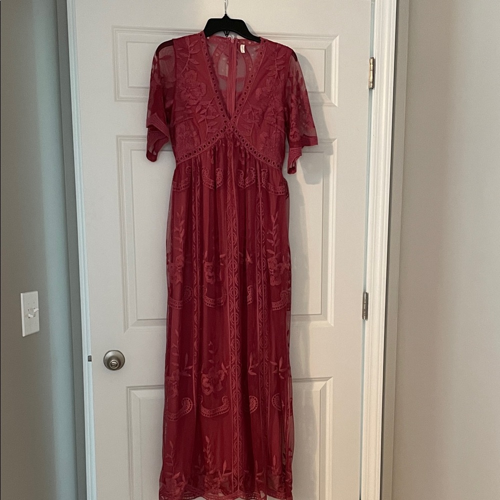 Elegant Deep Pink Lace Dress